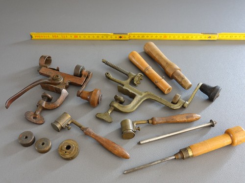Lot anciens outils de - lot,