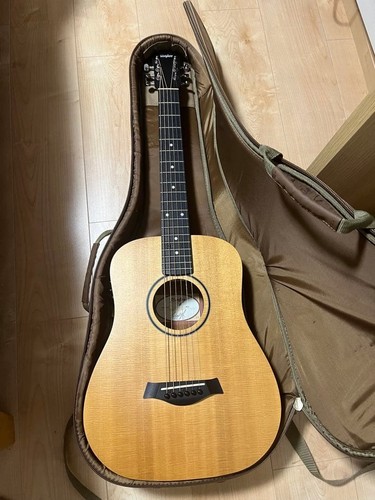 Guitare acoustique taylor - acoustique, baby