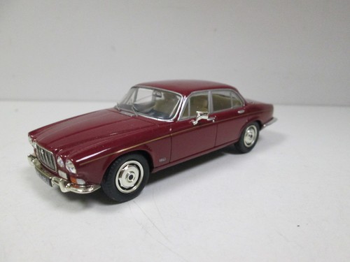 Jaguar xj6 rouge - jaguar, bordeaux