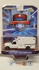 Greenlight 1992 Ford F-350 Ambulance in White  First Responders Chase (NG26)