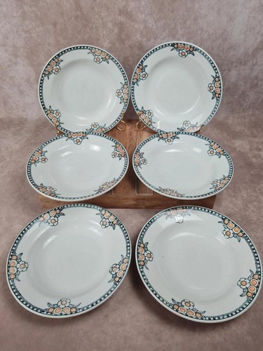 Lot 6 assiettes à - 🌼, de
