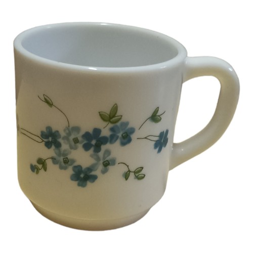 Vintage petite tasse - , arcopal