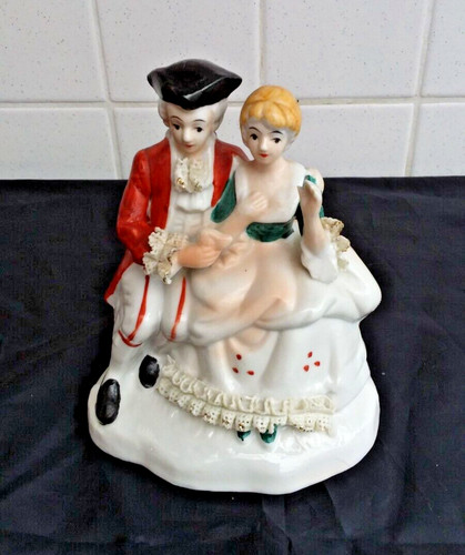 Statue fine porcelaine - statue, en