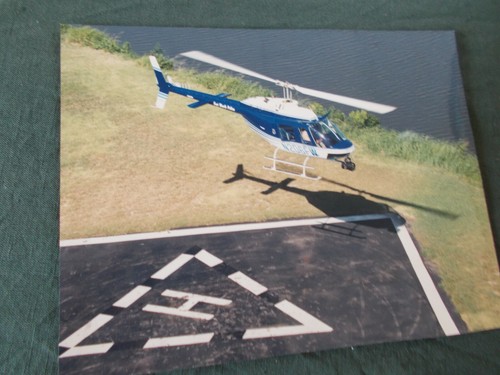 Bell 206 jet - -,