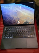 Macbook Air M2 Minuit 13"