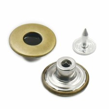 Boutons pression pour jeans