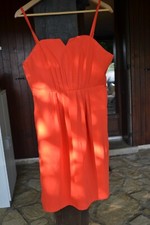 robe femme , cérémonie  couleur corail, taille 42, excellent état