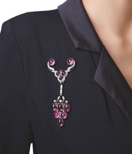 Broche pendentif style ancien