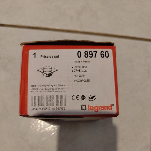 Prise sol legrand neuve - prise,