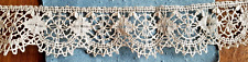 LACE - 60 cm antique lace with spindles, width 4 cm