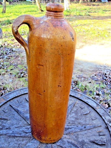 Ancienne bouteille terre - ancienne,
