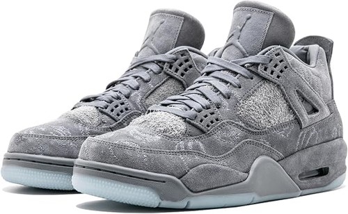 930155 003 kaws nike - kaws,