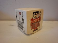 ANCIENNE TIRELIRE EN CERAMIQUE