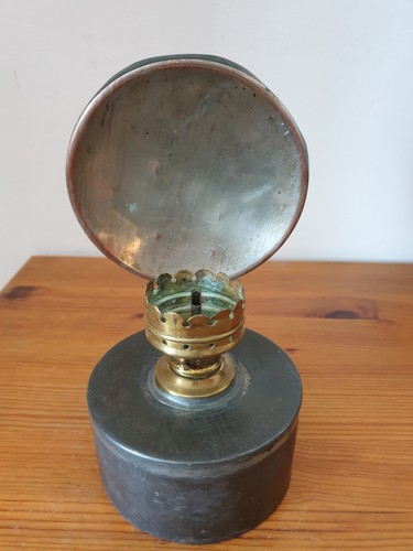 Lampe pétrole ancienne - à,