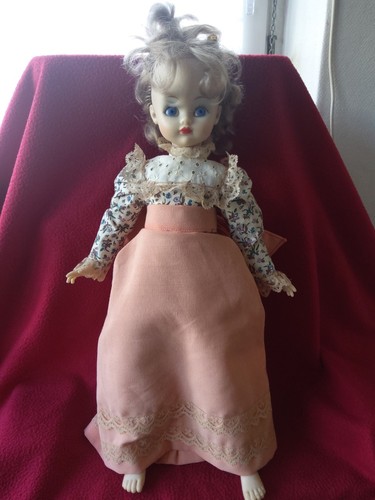 Bella poupee ancienne - poupee,