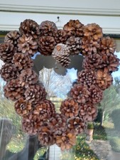 Coeur en pomme de pin , décoration de Noël