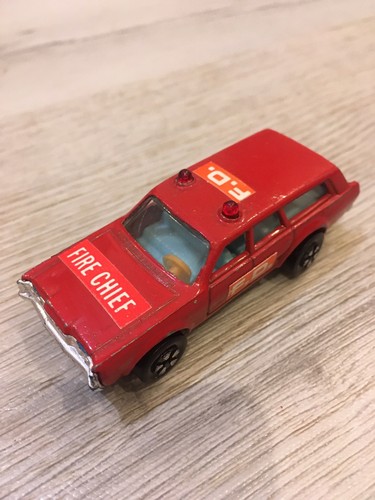 Ancienne voiture pompiers - ancienne,