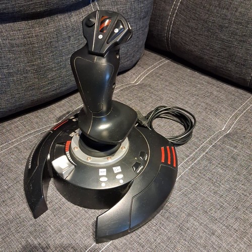 Joystick thrustmaster flight - joystick, t-flight