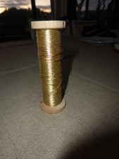 BOBINE FIL OR VERITABLE XIXè A MOITIE PLEINE