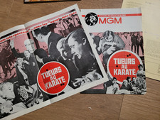 TUEURS AU KARATE Des agents