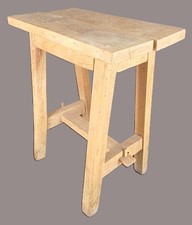 Petit établi en bois