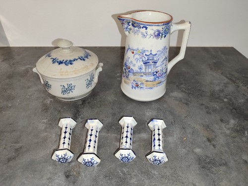 Lot pichet ancien - lot,