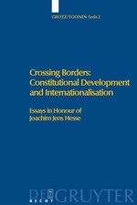 Th. A. J. Toone Crossing Borders: Constitutional Development and Interna (Relié)