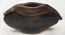 Vase Lentille en Grès Signé d’une  colombe Années 1960