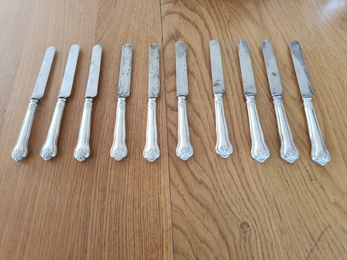Couteaux à - 10,