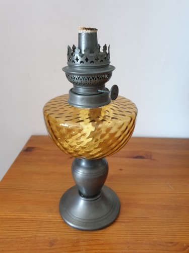 Beautiful yellow glass and tin - beautiful,