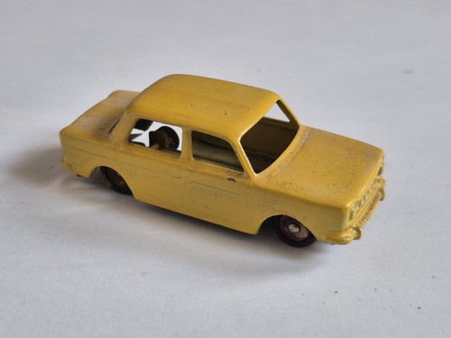 Voiture miniature simca 1000 - voiture,