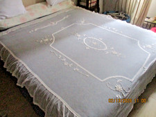 Ancien dessus de lit , couvre