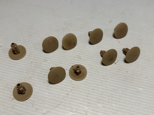 Clips fixation garniture