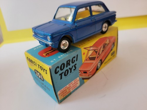 Corgi 251 hillman - dinky),