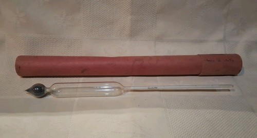 Ancien densimètre 4 - lg, cm