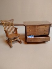 meubles maison de poupée