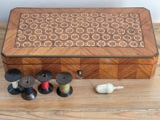 Boite à Couture Napoléon III en Marqueterie + Bobines Fil et Mètre en Nacre XIXe