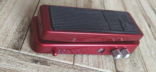 Jim dunlop cry - dunlop, baby