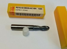 1 Fraise carbure 3 dents hémisphérique Sc Ø9 queue Ø10 R216.42-09030-AC16N 1020