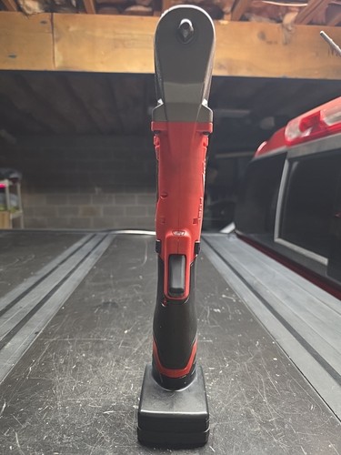 Milwaukee m12 fuel - milwaukee, right