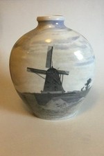 Vase Unique Royal Copenhagen Par Karl Sorensen Du 14 Novembre 1923 Avec Motif