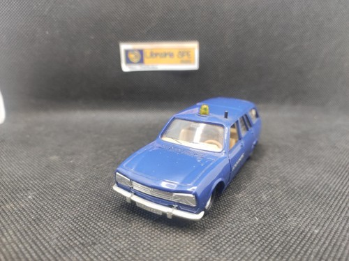 Peugeot 504 break - ▄▀▄,
