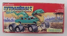 1989 EXTRANIMALS / WILD WHEELS NAJA (Green Limo) Majorette 2132 Die Cast 1:72
