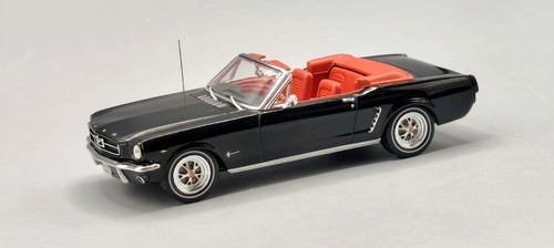 Ixo premium ford mustang - 1:43,