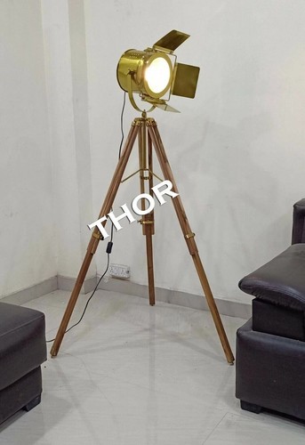 Lampadaire nautique pour