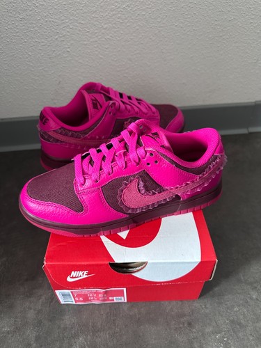 Nike dunk low valentine day - valentine's,