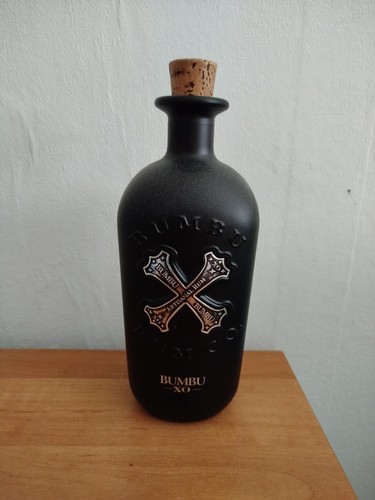 Bumbu rhum bouteille avec - xo,