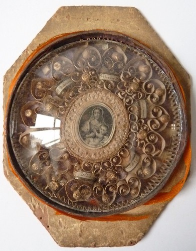 Reliquaire avec reliques - , de