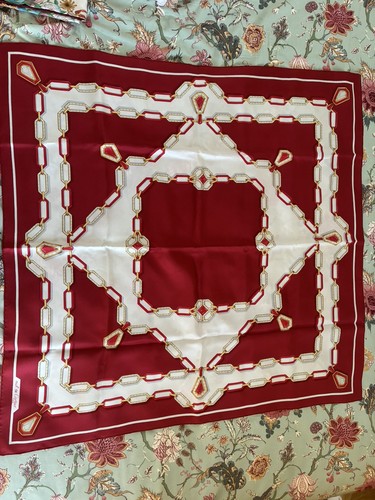 Magnifique foulard must - foulard,