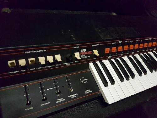 Arp pro dgx synthesizer la - arp,